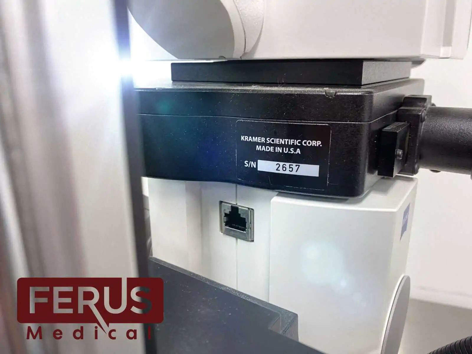 SteREO Discovery.V12 Stereo Microscope from Carl Zeiss - Image 2