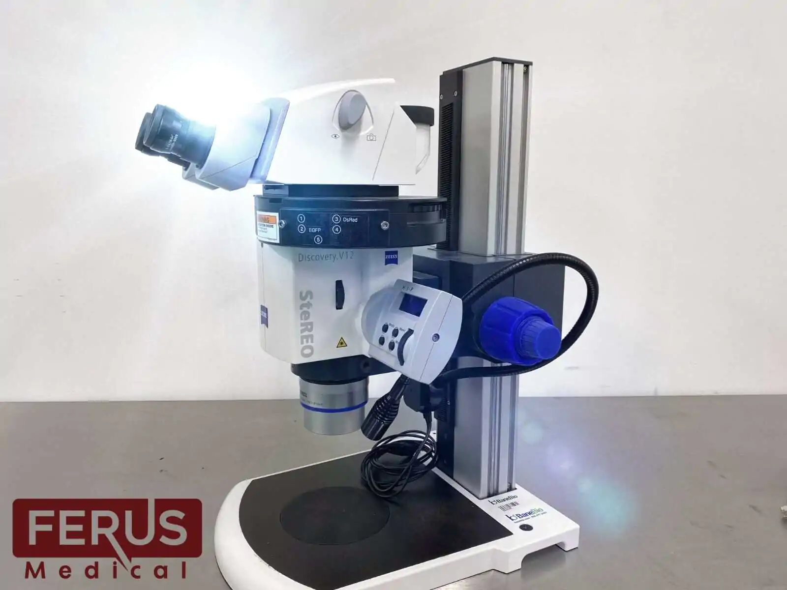 SteREO Discovery.V12 Stereo Microscope from Carl Zeiss - Image 11